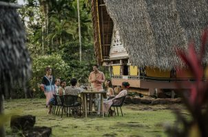 palau-four-seasons-explorer-bawa-tours-travel-dining-at-arai-bai
