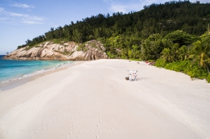 Seychelles North Islands - Beach Wedding