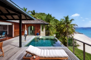 Six Senses Zil Pasyon Seychelles - Yoga in Pasyon Pool Villa