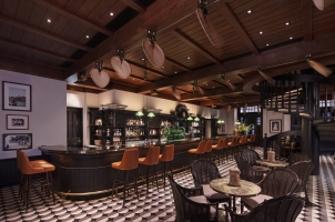 Raffles Hotel Singapore - Long Bar