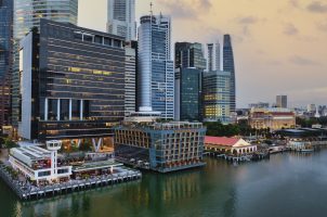 singapore-the-fullerton-bay-hotel-singapore-bawa-tours-travel-Drone-facades-The-Fullerton_0052A