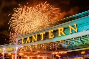 singapore-the-fullerton-bay-hotel-singapore-bawa-tours-travel-Lantern-III-The-Fullerton-Bay-Hotel-Singapore