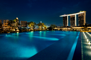 Singapur - The Fullerton Bay Hotel - Rooftop Infinity Pool