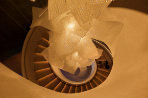 singapore-raffles-sentosa-bawa-tours-travel-Ballroom-Staircase