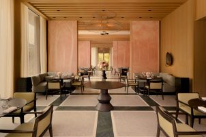 singapore-raffles-sentosa-bawa-tours-travel-Empire-Grill