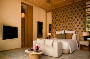singapore-raffles-sentosa-bawa-tours-travel-One-BedroomVilla-BedroomDay