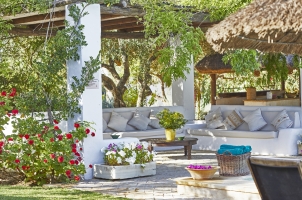 Hacienda De San Rafael - West garden