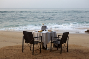 Amanwella - Beachfront Dining