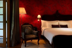 Sri-Lanka-Thotalagala-bawa-tours-travel-George-Pilkington-Suite-Bedroom-2