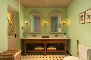 sri-lanka-Uga-Halloowella-bawa-tours-travel-the-planter´s-suites3