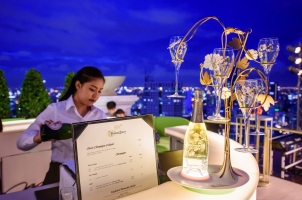 Tower Club at Lebua - Flute Bar
