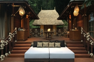 Four Seasons Golden Triangle