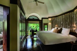 thailand-rayavadee-krabi-bawa-tours-travel-Hollywood-twin-bed