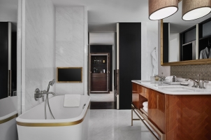 Thailand - Rosewood Bangkok - Bathroom