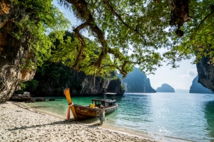 Six Senses Yao Noi - longtail boat island hopping