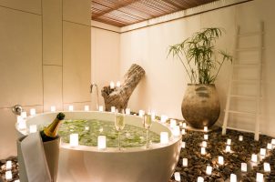 thailand-sarojin-bawa-tours-travel-garden-pool-residencebathroom