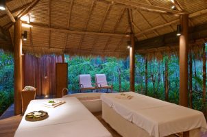 thailand-sarojin-bawa-tours-travel-spa-treatment-pavillion1