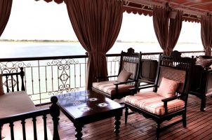 Heritage-Line-I-Lower-Mekong-I-Ship-I-The-Jahan-I-East-India-Bar-Lounge-01