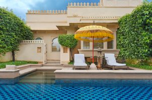india-the-oberoi-udaivilas-bawa-tours-travel-02-premier-room-with-semi-pvt-pool