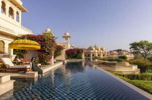india-the-oberoi-udaivilas-bawa-tours-travel-pool