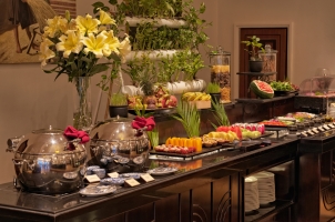 Azerai La Residence Hue - Buffet