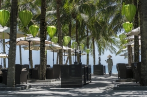 Four Seasons - The Nam Hai