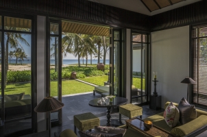 Four Seasons - The Nam Hai