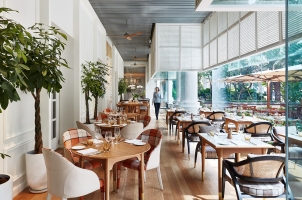 Park Hyatt Saigon - Verandah