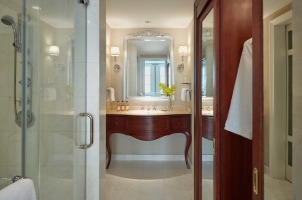 Park Hyatt Saigon - Bathroom