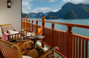 Heritage-Line-Lan-Ha-Bay-Ylang-Regency-Suite-Balcony