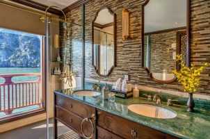 Heritage-Line-Lan-Ha-Bay-Ylang-Regency-Suite-Bathroom-4