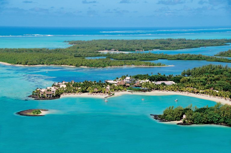 Shangri La's Le Touessrok