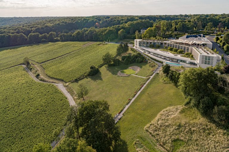 Royal Champagne Hotel & Spa