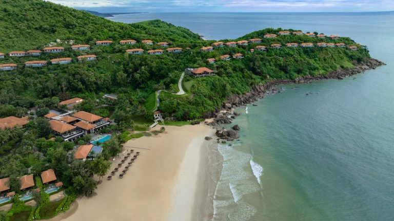 Banyan Tree Lang Co